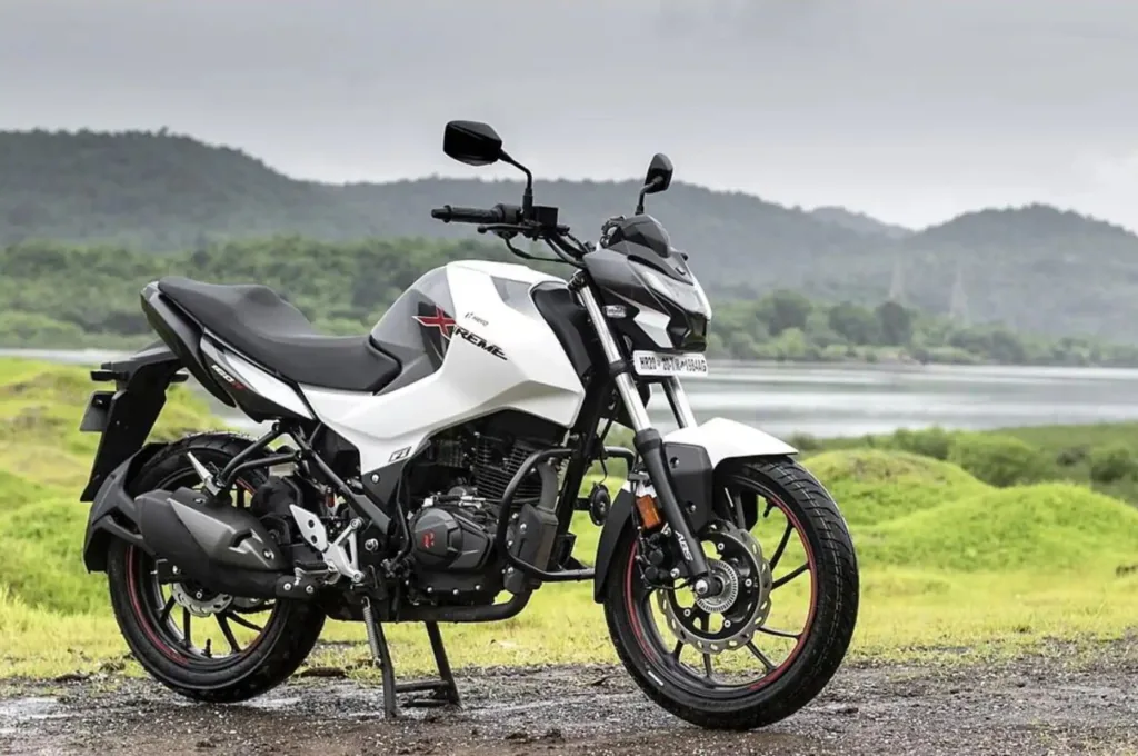 Hero Xtreme 160R 4V Updated: New Features and Specification