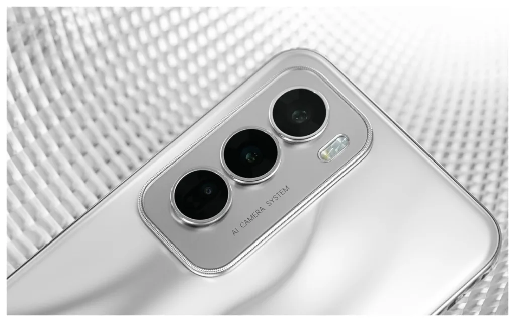 Oppo का हल्का, स्लिम डिजाइन और लाजवाब कैमरा क्वालिटी वाला 5G फोन मचा रहा गर्दा, कर्व्ड डिस्प्ले के साथ मिल रहे धांसू फीचर