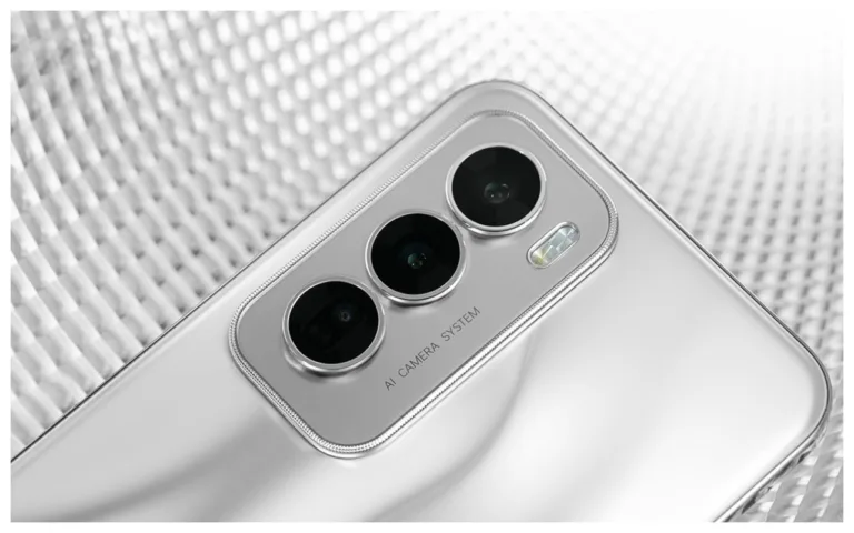 Oppo का हल्का, स्लिम डिजाइन और लाजवाब कैमरा क्वालिटी वाला 5G फोन मचा रहा गर्दा, कर्व्ड डिस्प्ले के साथ मिल रहे धांसू फीचर