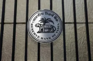 Featured image for: Not yet paid the bank loan? Read the RBI guidelines before find any trouble in Business category