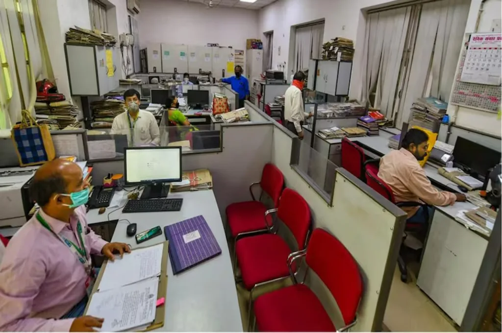 8th Pay Commission: Tenure and recommendations of the seven pay commissions formed so far, what the central employees got