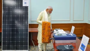 Featured image for: Save ₹30,000 on Electricity Bills with Solar Rooftop Scheme, Know The Details in Business category