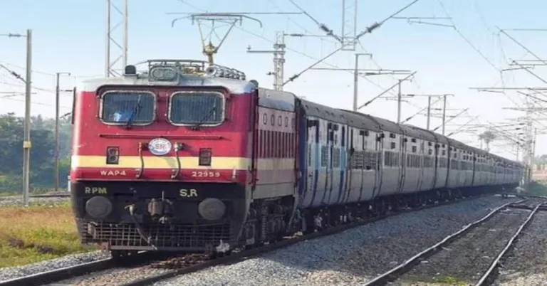 Indian Railways: Now passengers will be able to get a confirmed seat on the train after the chart prepared, Know the tricks