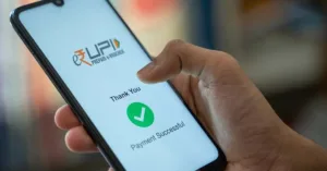 Featured image for: UPI Payment: जल्दी में किसी गलत खाते में ट्रांसफर हो गए हैं पैसे, इस ट्रिक से वापस आएगा पैसा in Business category