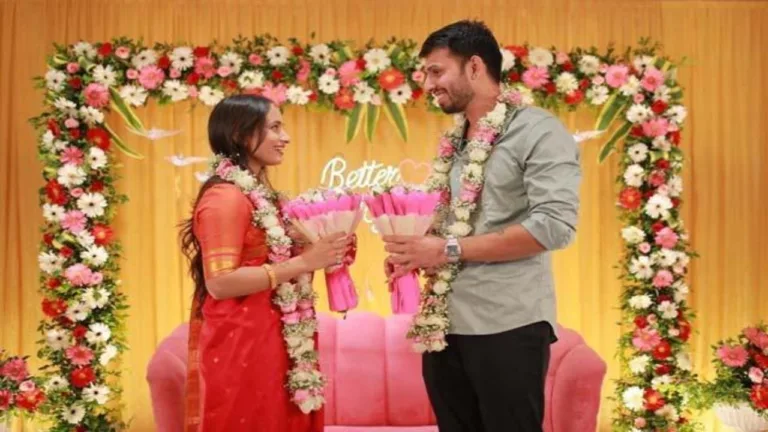 टीम इंडिया के युवा विकेटकीपर बल्लेबाज जितेश शर्मा ने की सगाई, जानिए कौन बनी उनकी मंगेतर