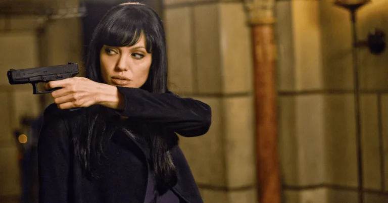 वर्ल्ड की वन ऑफ़ ऑफ़ द मोस्ट Top 5 सस्पेंस – थ्रिलर मूवीज, जिन्हें देख बढ़ जाएंगी दिल की धड़कनें!