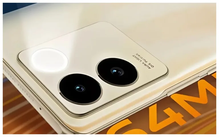 कर्व्ड डिस्प्ले वाला Vivo का सबसे पतला लड़कियों की खींच रहा खूबसूरत सेल्फी, मिल रही 16 हजार की छूट!