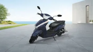 Featured image for: Ampere Magnus EX; Premium features with 121 km of range, see price in Business category