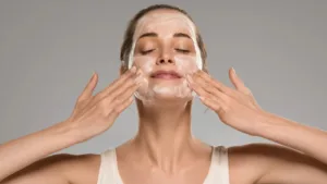 Featured image for: Goodbye Rough Skin How Salt Peeling Gives You a Rosy Glow in Health category