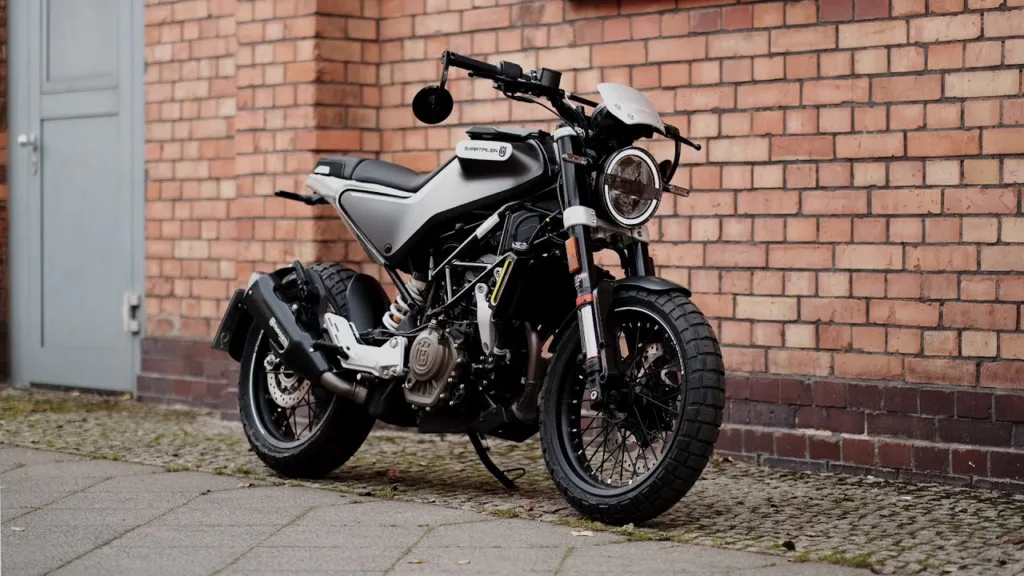 Husqvarna Svartpilen 125: Price, Launch, and Competitors