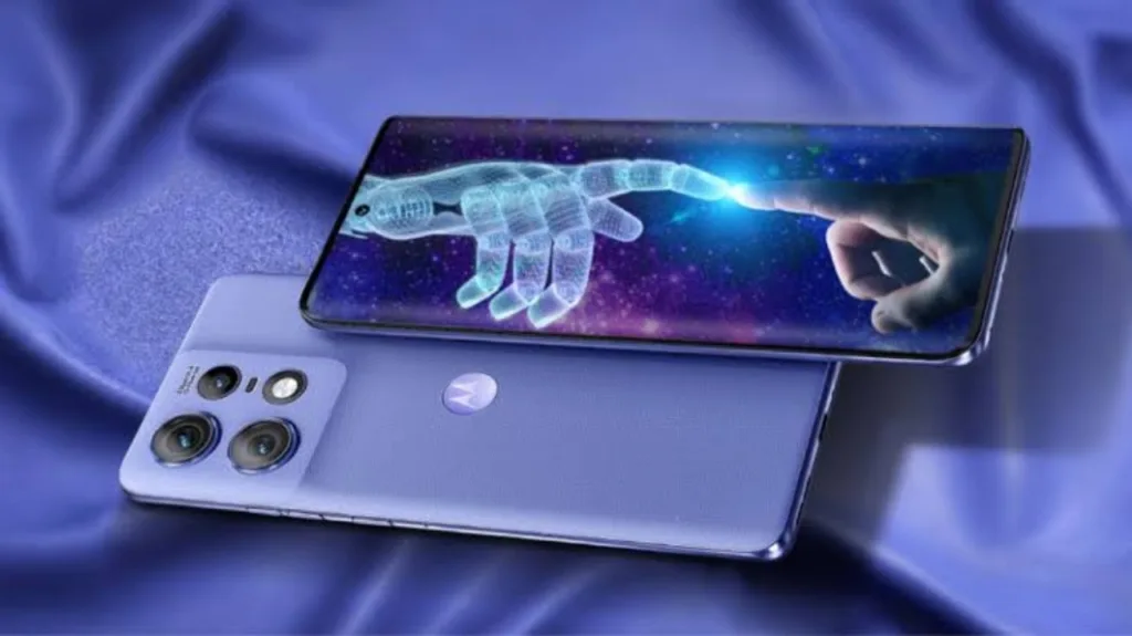 Samsung and Motorola phones Sale Amazon Deal, know which one is better to buy?