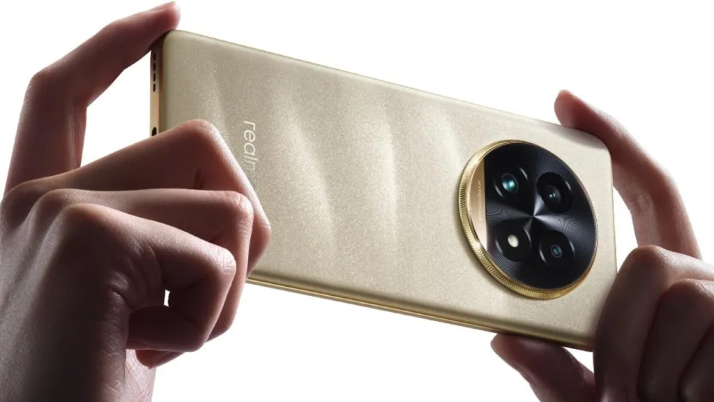 Realme 13 Plus 5G 256GBRAM device have 4,500mAh battery and supports 30W fast charging