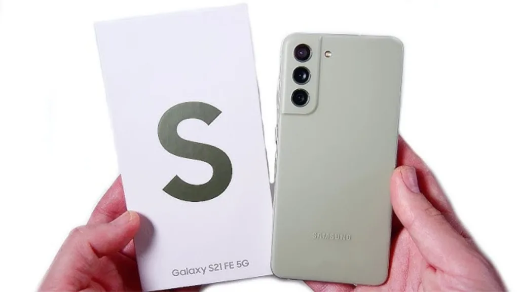 Samsung Galaxy S21 FE 5G Android smartphone Of Samsung’s Iconic Galaxy S series