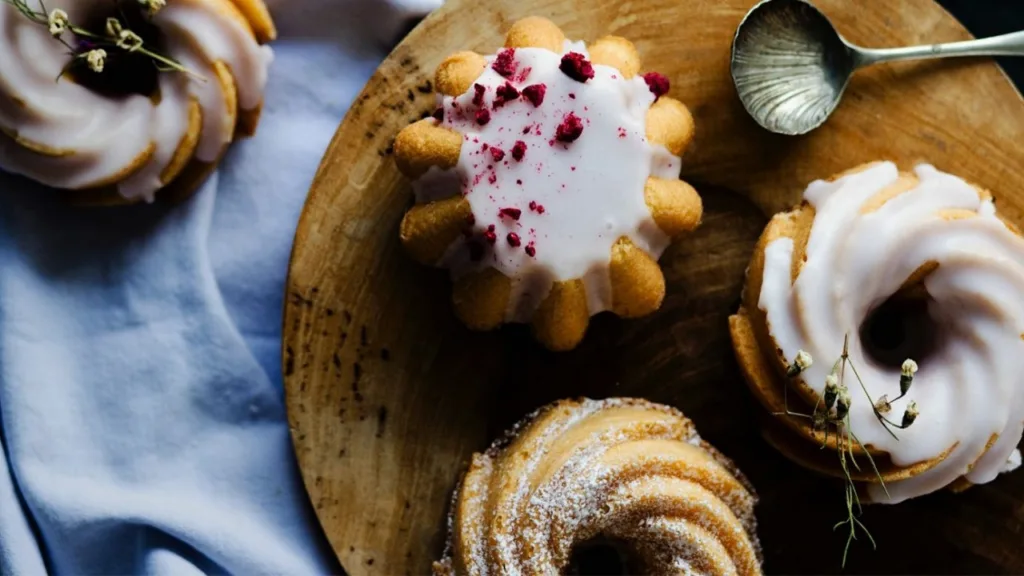 Sugar or Substitutes: Which One Should You Choose for Better Health