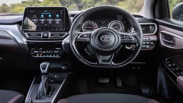 Toyota Rumion: A Compact SUV with Impressive Features in 7 seater car