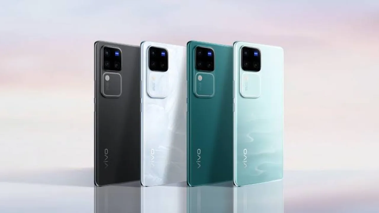 Flipkart Sale: Triple Camera