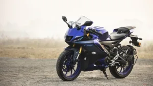 Featured image for: Yamaha YZF R15 V3 BS6: A Detailed Breakdown of Engine, Dimensions, and Competitors in Business category