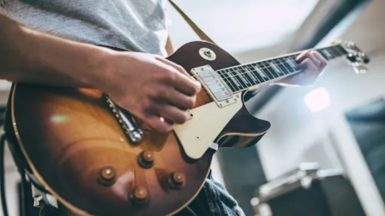 How to Start Playing Guitar: Tips and Tricks