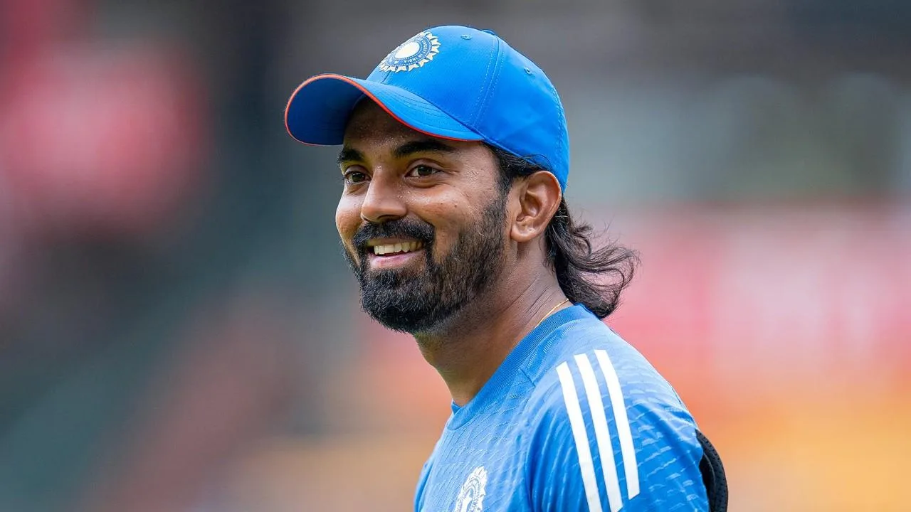 Rahul or Kuldeep? Washington