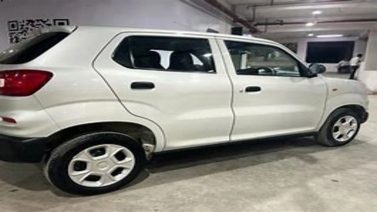 4 unsafe cars in