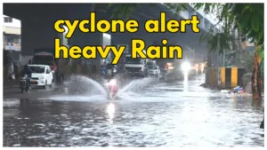 Featured image for: Monsoon Forecast- Cyclone Warning Heavy Rain for the Next 36 Hours, Bengaluru School Closed in India category