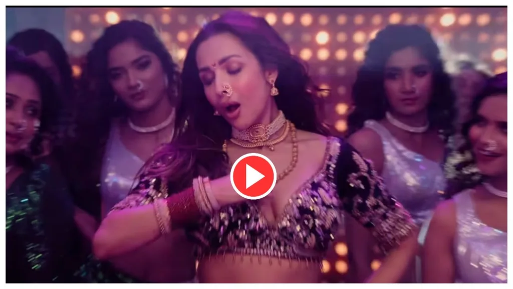 Malaika Arora ‘Majha Yek Number’ Out, Must watch Energetic Item Song