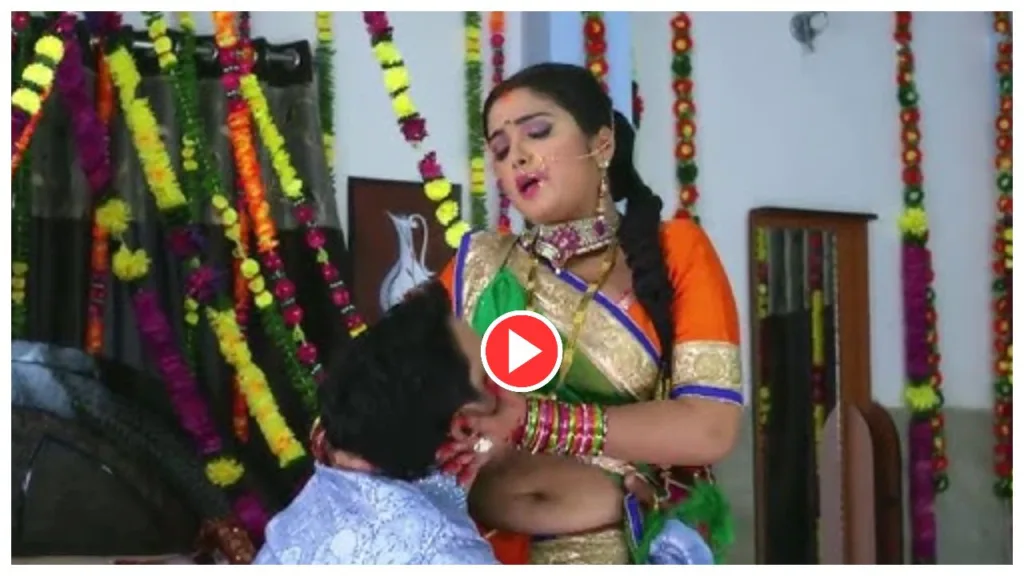 Bhojpuri Song – Nirahua & Amrapali ‘Manba Na Raja Jab Tu Cheek Leba Ho’ Trend on Youtube, Must Watch
