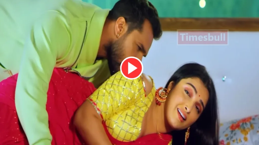 Bhojpuri Song : Must-Watch Khesari Lal Yadav and Amrapali Dubey ‘Palang Sagwan Ke’ Romantic Chemistry Trend on YouTube