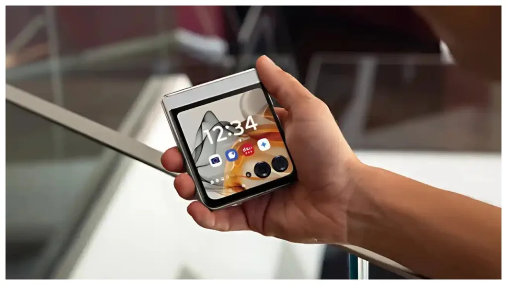 Motorola Razr 50D – 6.9-inch Foldable Display phone arrive on December 19th!