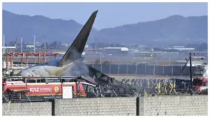 Featured image for: Plane Crash in South Korea - 62 Confirmed Dead, Many Injured, Watch Video in Business category