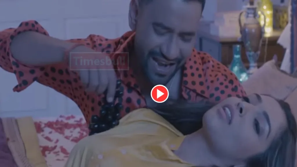 Bhojpuri Song: Must-Watch Aamrapali and Nirahua’ Bedroom Hot Chemistry Like  Hugging, Kissing, In ‘Love Kiya To Dahej Kaisa’ Trend On Youtube