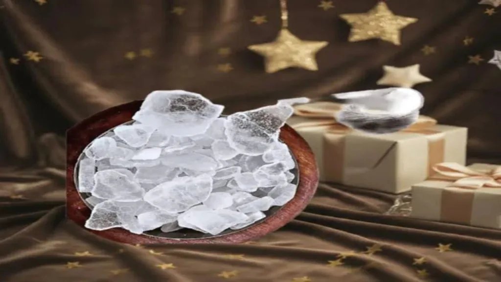 Kapur Upay: These remedies related to camphor are very effective, they solve every problem of life in an instant way!