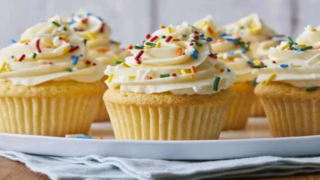 Make cupcakes without eggs in this way, once you eat them you will keep eating them!