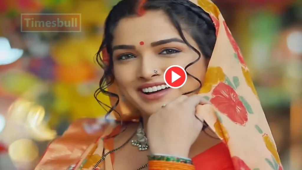 Must-Watch Amrapali Dubey and Nirahua Hit ‘Godanwa’ Song’ Trend On Youtube, Video Crosses 1.9 Crore Views