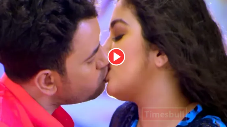 Nirahua & Aamrapali Dubey Intense Romance Makes Fans Go Weak in the Knees, “Katore Katore” Song Trend On Youtube