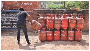 Featured image for: Welcome 2025 - From EPFO ATM, Farmers Loan to LPG Prices Major Rule Changes Effective From January 1 in Business category