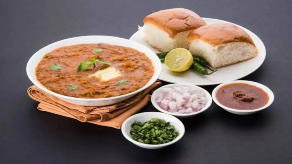 Make sure to prepare Pav Bhaji during the festival, it will be ready in no time!