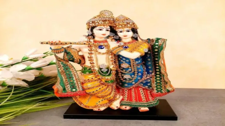 Vastu Tips: If you want to find happiness in life, then definitely keep these idols in your house!