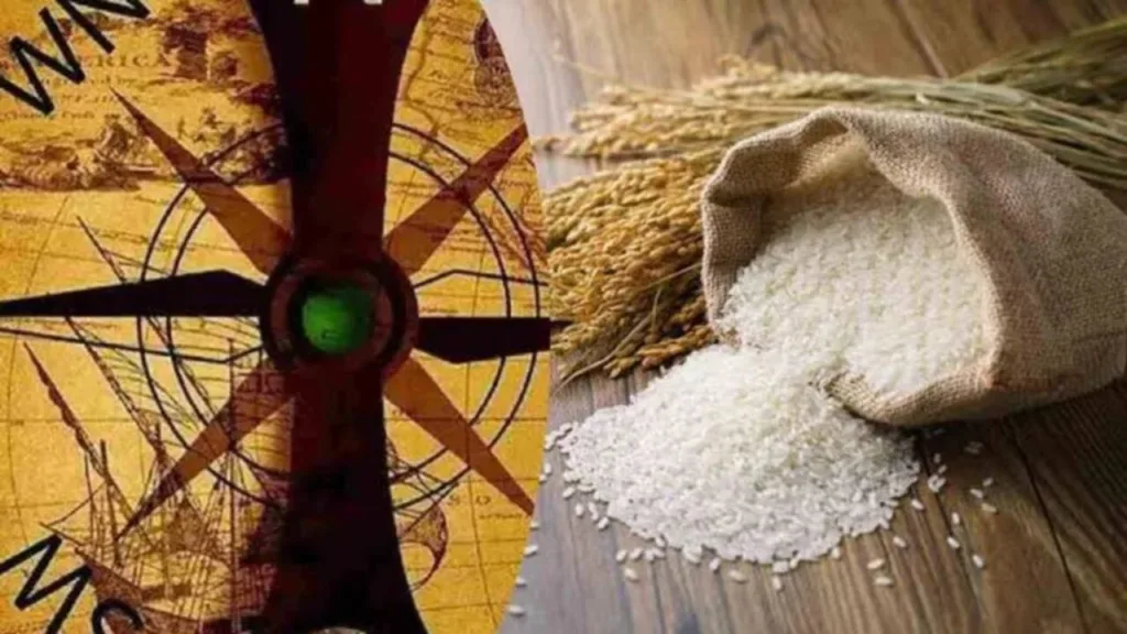 Vastu Tips: According to Vastu, never keep these things with money, your earnings will stop!