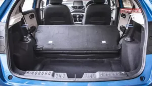 Featured image for: Bumper discount on Tata Altroz ​​car: Buy 26km mileage car at a Best cheap price in Business category