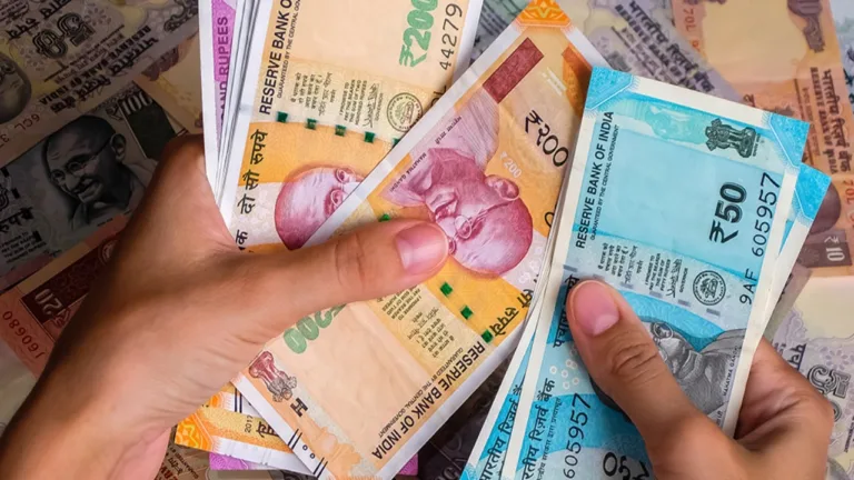 You can get a loan of Rs 5000 instantly with the help of PAN card, know how it is possible 