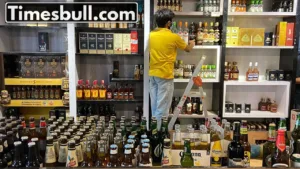 Featured image for: Major shock for liquor lovers, Bars will remain closed for four days in Delhi; liquor will not be served in Business category