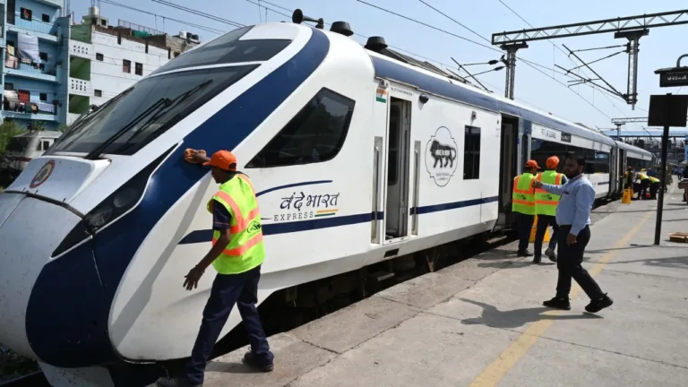 Good news, Vande Bharat Express to reach Srinagar from Jammu in 3 hours, Railways share timetable