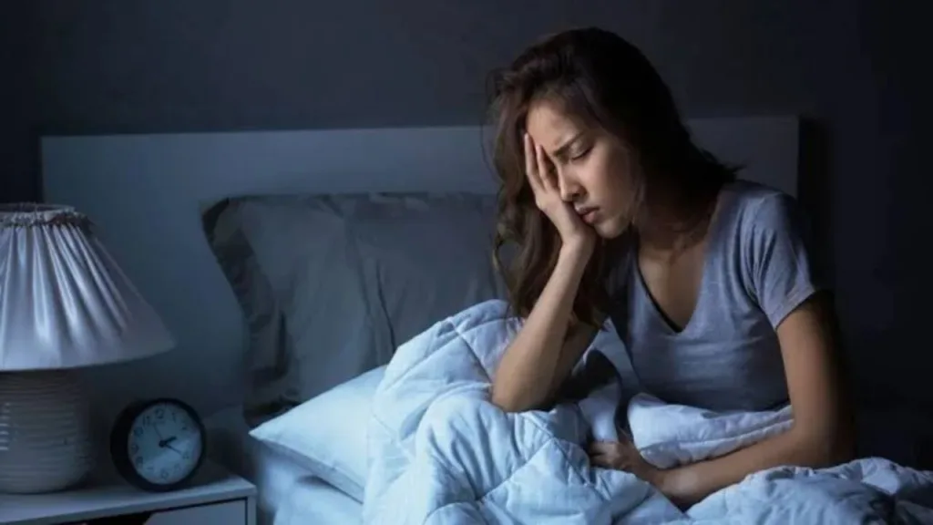 Vastu Tips: If you are not able to get enough sleep at night, then try these remedies