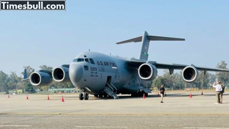 Someone lost property, someone lost contact with family… 33 Gujaratis returning to India from America